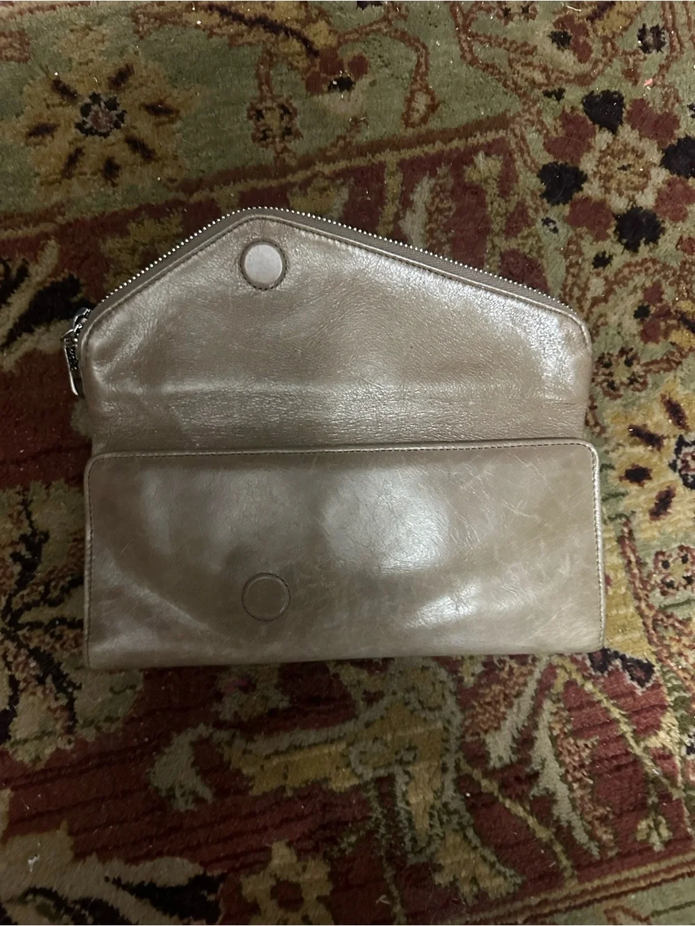HOBO International Leather Wallet Taupe Zip Around Organizer Distressed classic